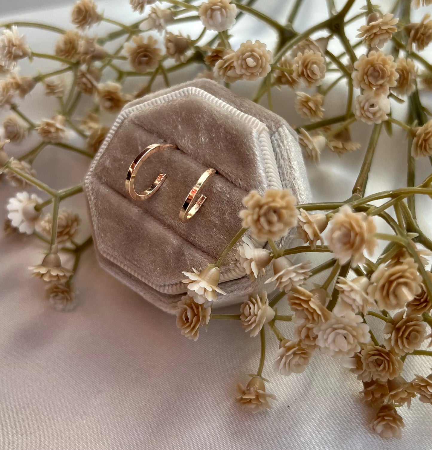 Elowyn | Hoop Stud Earrings