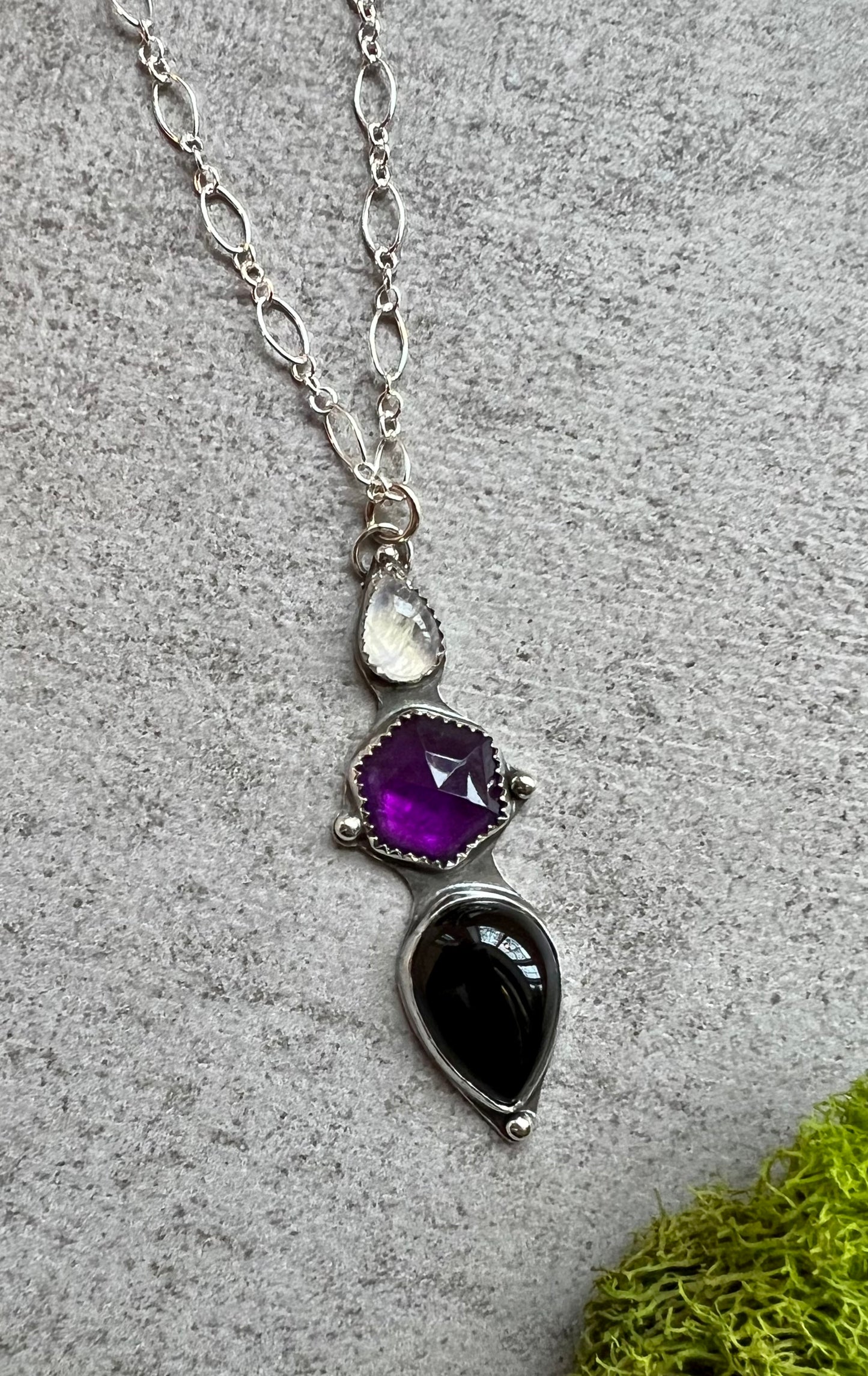 Amethyst, Onyx and Moonstone Necklace