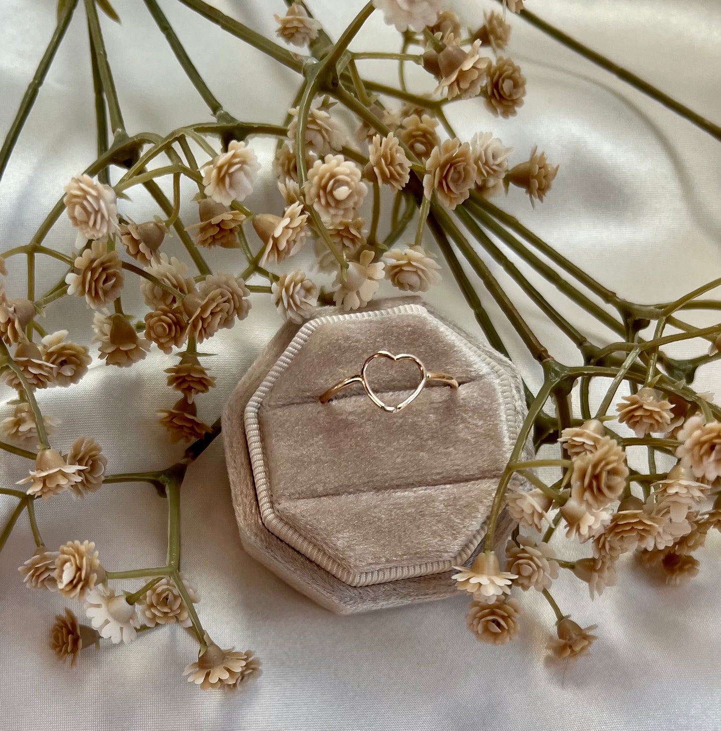 Adore Ring