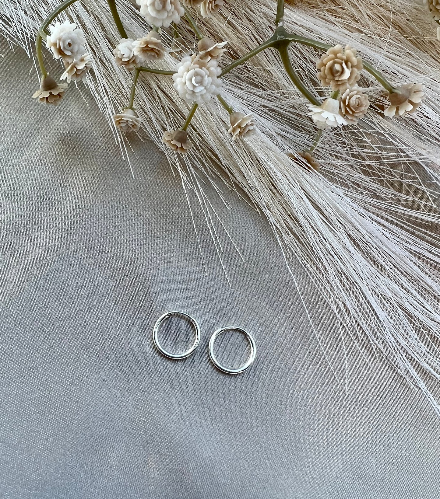 Stella Hoops