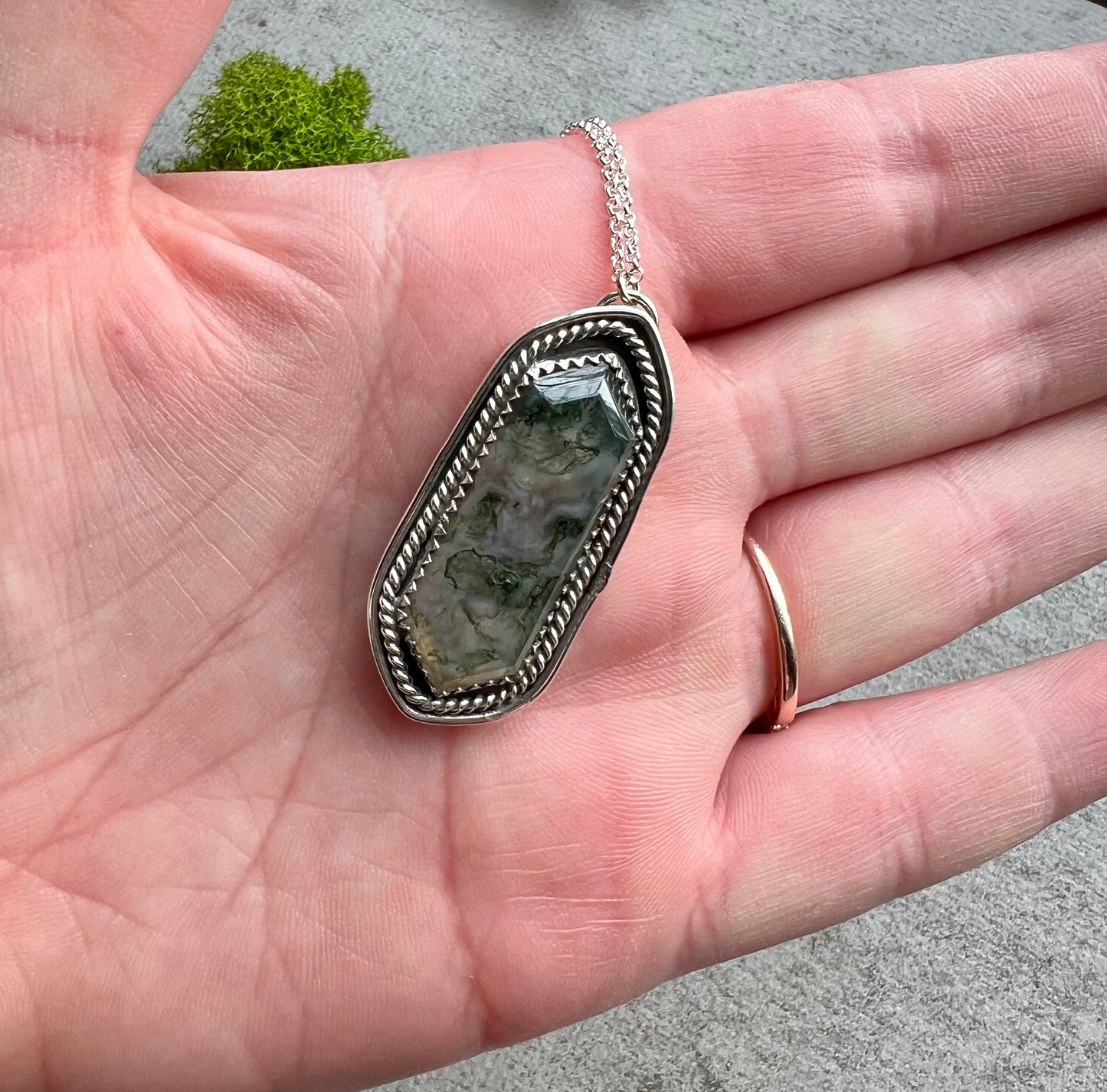 Moss Agate Pointed Necklace