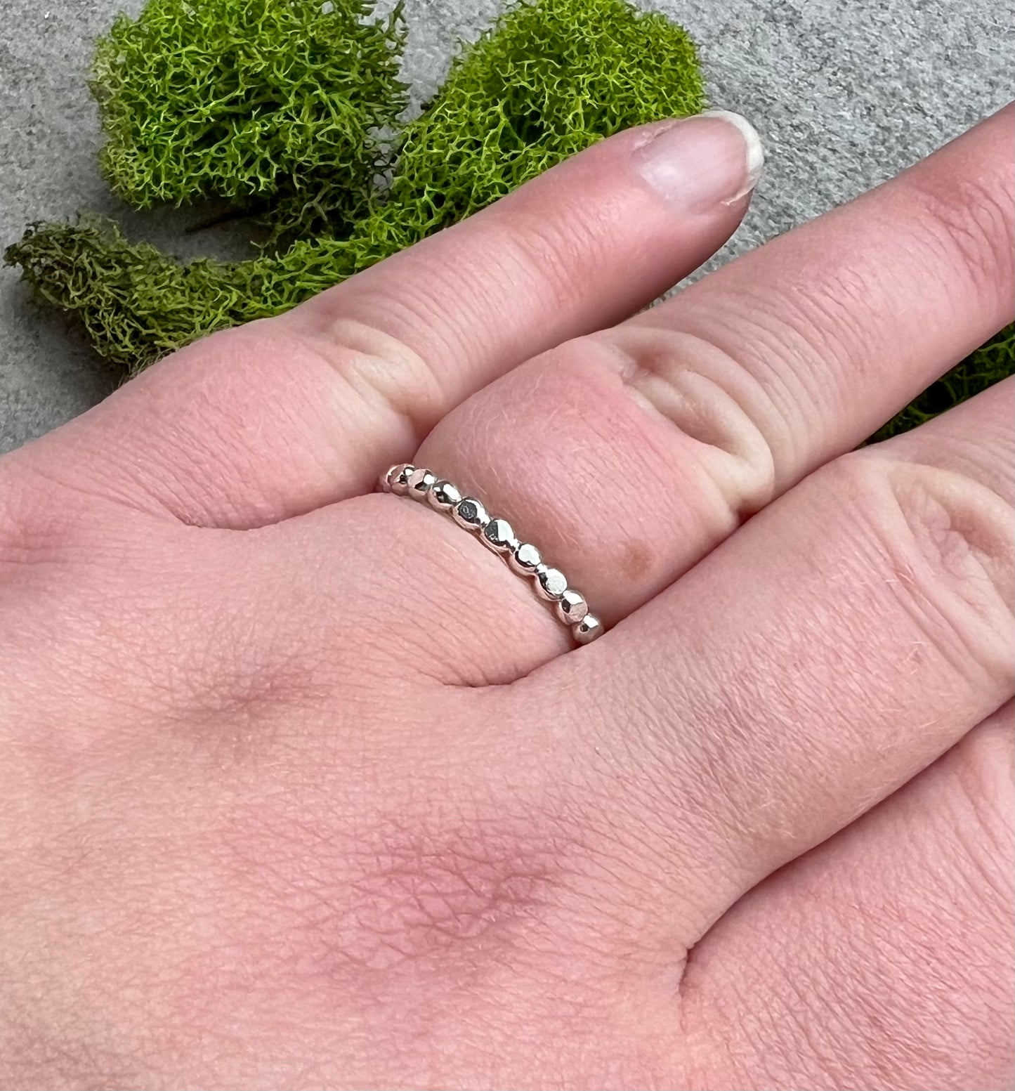 Ophelia | Flat Dot Ring