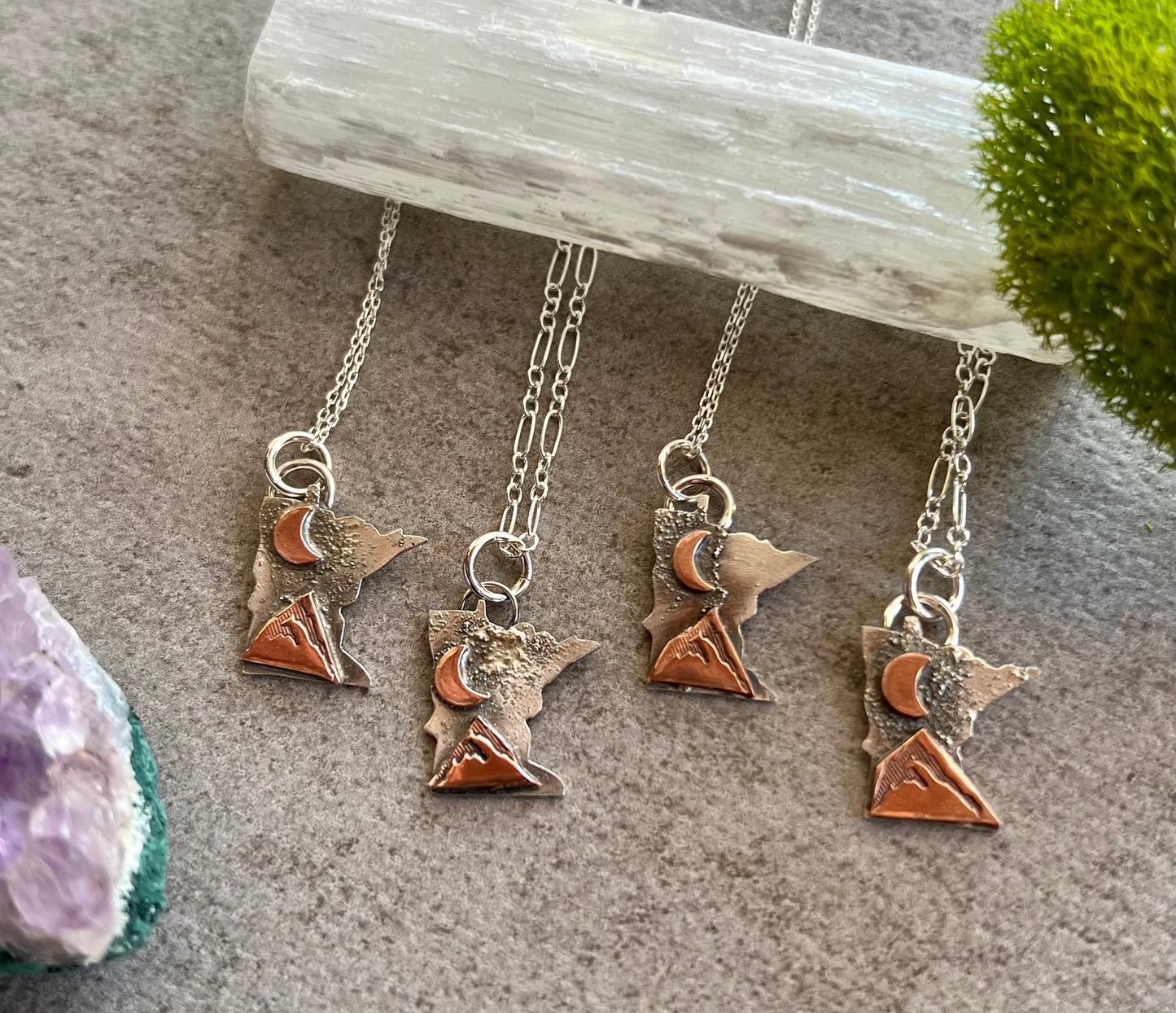 Mini-Sota Necklace | Minnesota Mini Necklace | 3 |