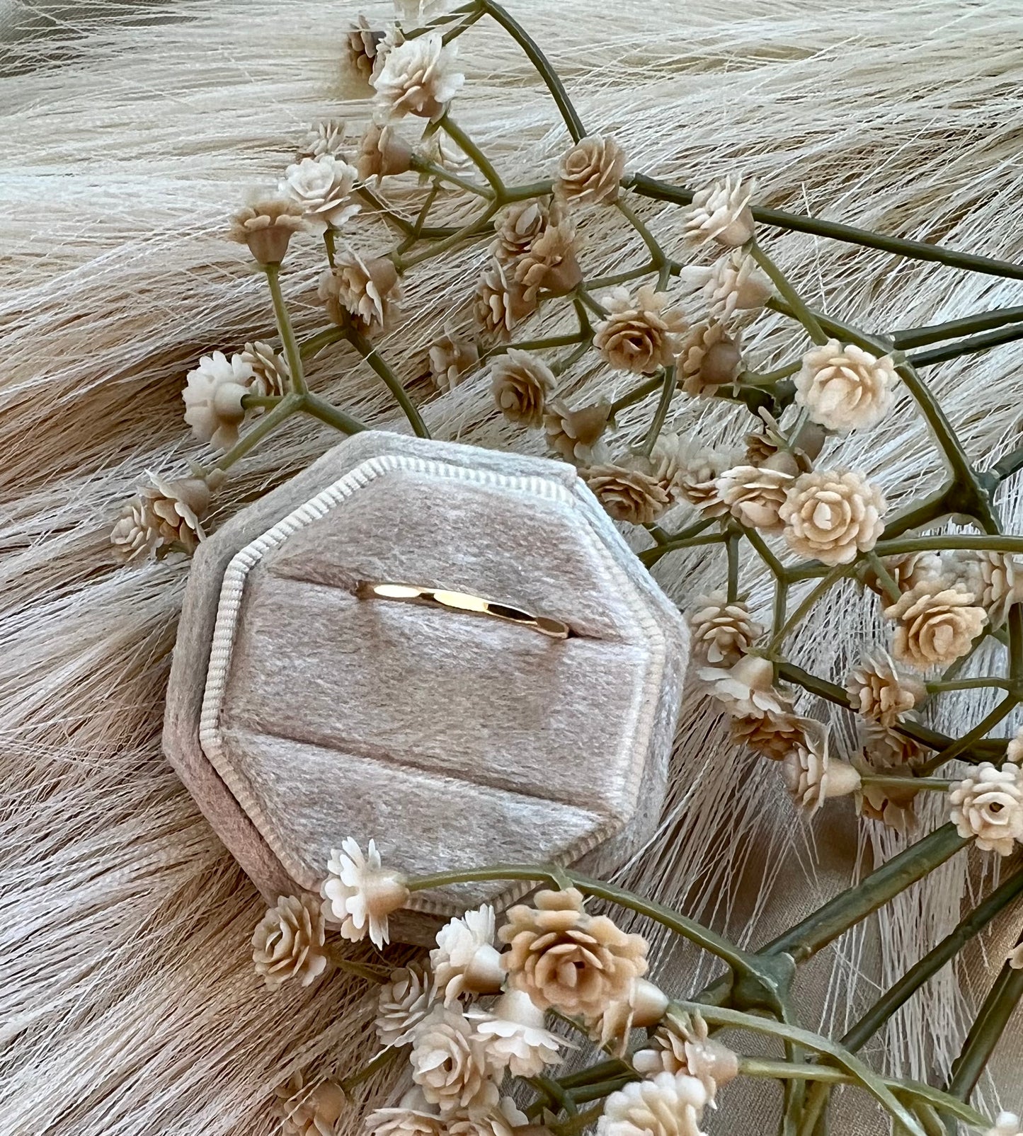 Iris | Hammer Textured Minimalist Ring