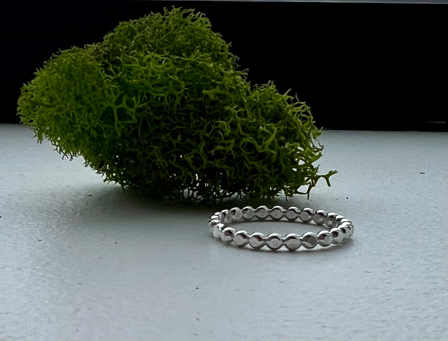 Ophelia | Flat Dot Ring
