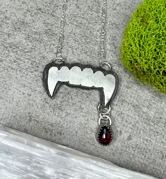 Vampire Fangs with Garnet B L O O D Droplet | Sterling Silver Necklace