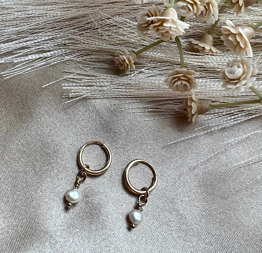 Audrey | Endless Hoops with a Pearl
